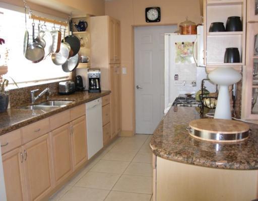 900 Surfside Boulevard Surfside, FL 33154 - Photo 2 of 9