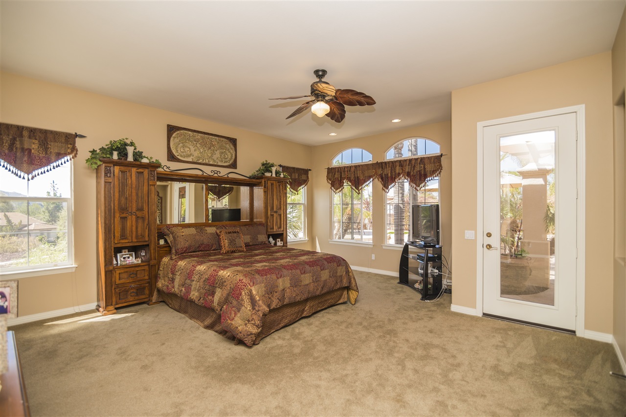 13660 Ash Hollow Crossing Road Poway, CA 92064 - Photo 14 of 25