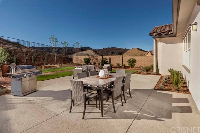 391 Almond Lane Simi Valley, CA 93065 - Photo 5 of 5 Photo of model home. Actual home will differ.