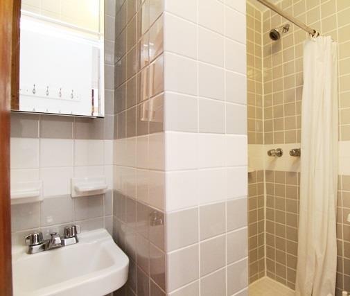 39 Christopher Street, Unit 3D Manhattan, NY 10014 - Photo 5 of 6