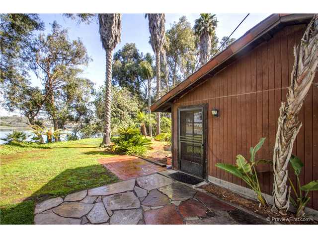 2081 Sheridan Road Encinitas, CA 92024 - Photo 18 of 21