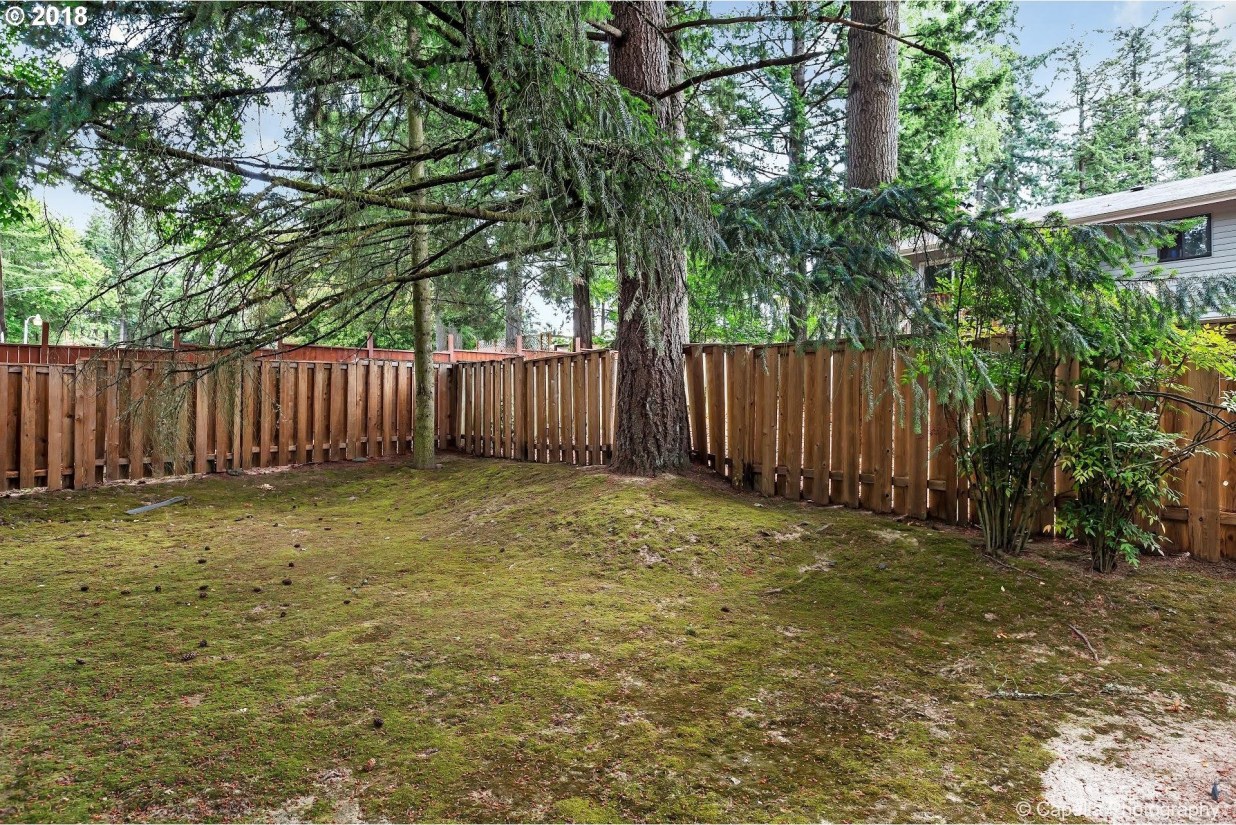 13195 Southwest Hart Road Beaverton, OR 97008 - Photo 15 of 17 Gallery Image 15