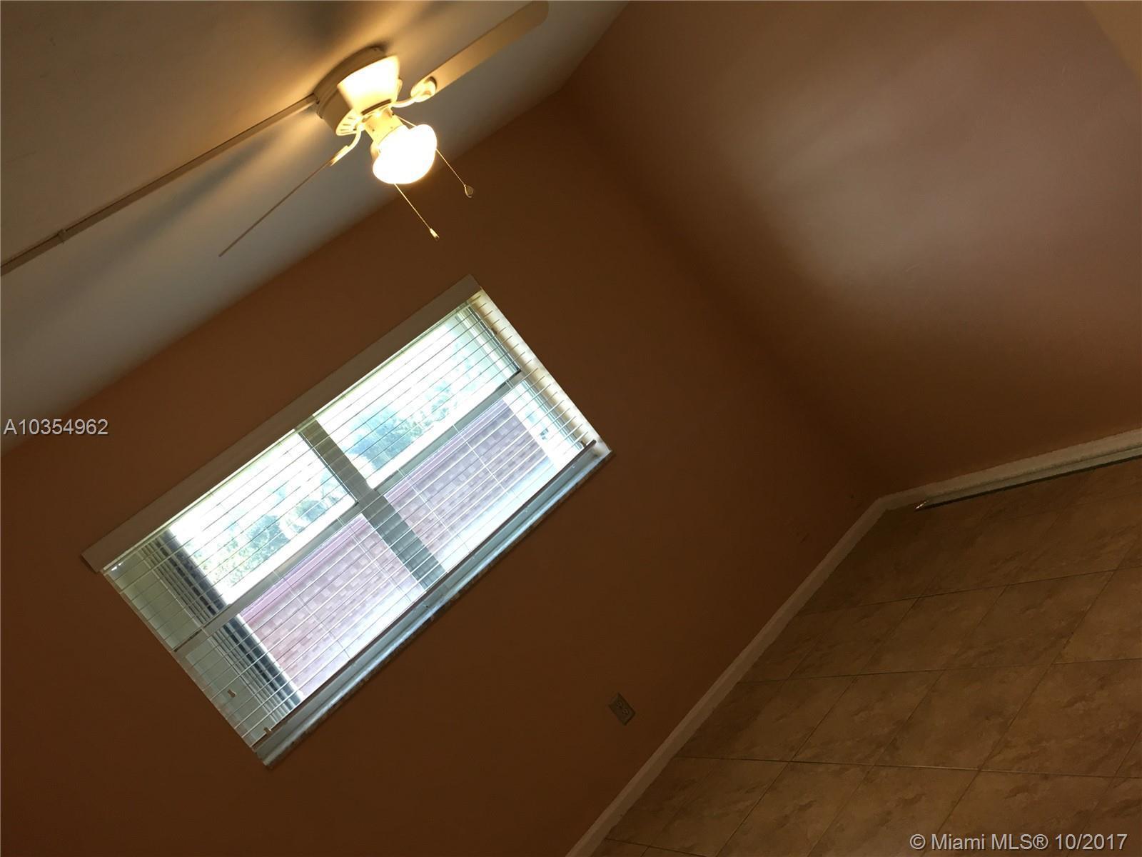 2016 Northeast 32nd Court, Unit 29 Lighthouse Point, FL 33064 - Photo 10 of 15