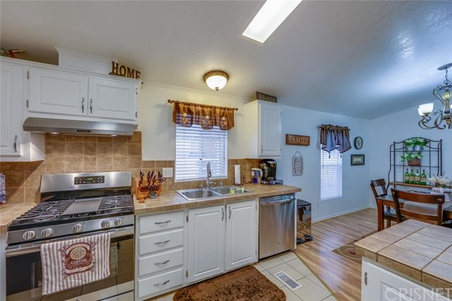 1550 Rory Lane, Unit 71 Simi Valley, CA 93063 - Photo 12 of 28