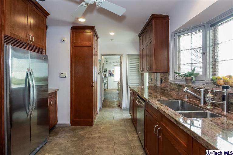 2121 East Altadena Drive Altadena, CA 91001 - Photo 18 of 51 Additional Photo