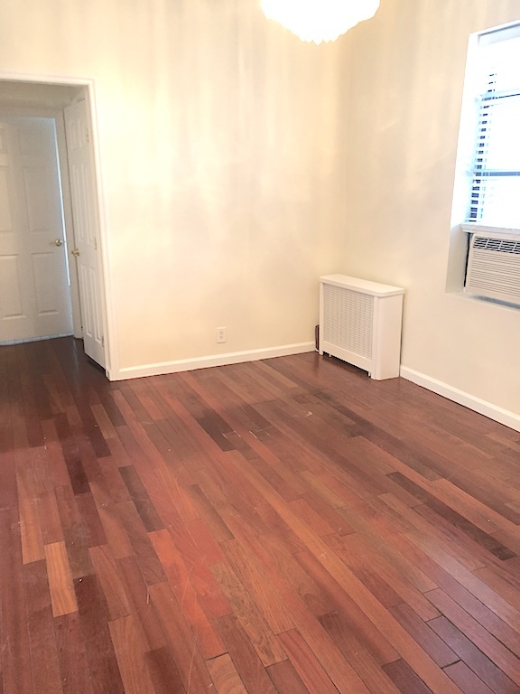 21-27 33rd Street, Unit 5G Queens, NY 11105 - Photo 3 of 7