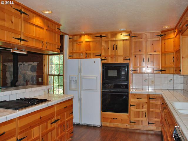 1036 Winchuck River Road Brookings, OR 97415 - Photo 7 of 16 Gallery Image 7