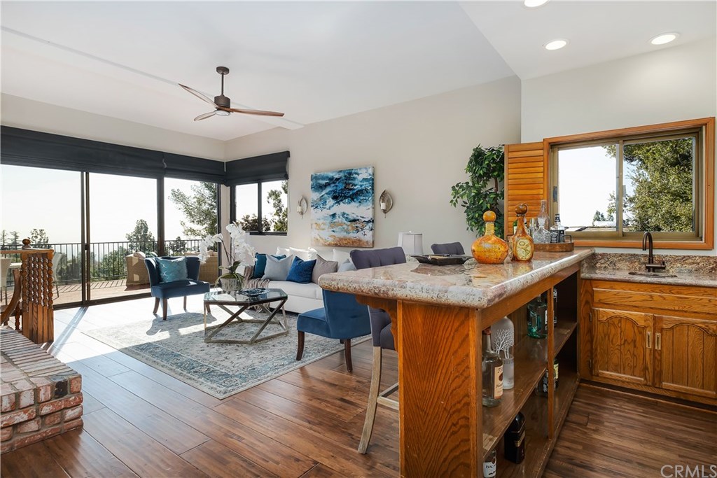 690 Oak Crest Drive Sierra Madre, CA 91024 - Photo 25 of 68