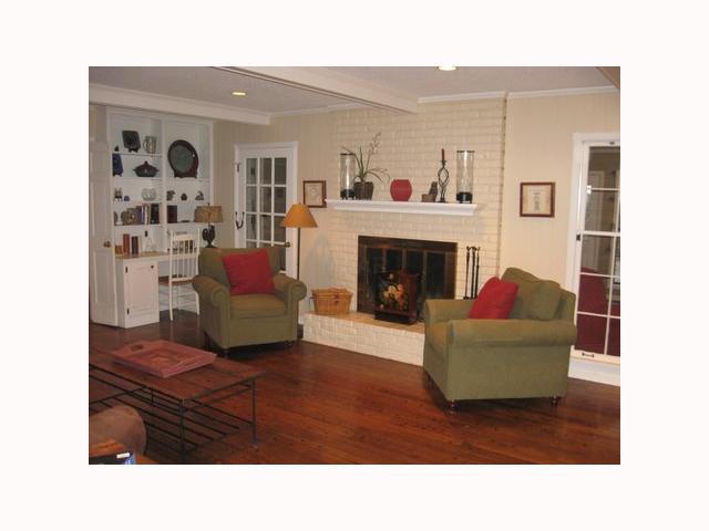 7621 Apple Valley Road Germantown, TN 38138 - Photo 4 of 10 Gallery Image 4