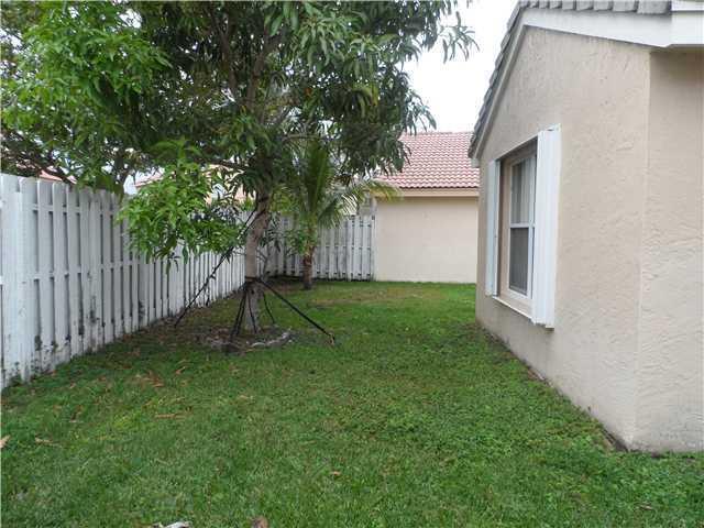 1874 Southwest 176th Way Miramar, FL 33029 - Photo 14 of 14