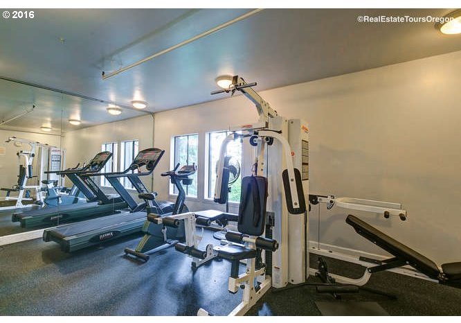 7726 Southwest Barnes Road, Unit 222G Portland, OR 97225 - Photo 20 of 24 Gallery Image 20