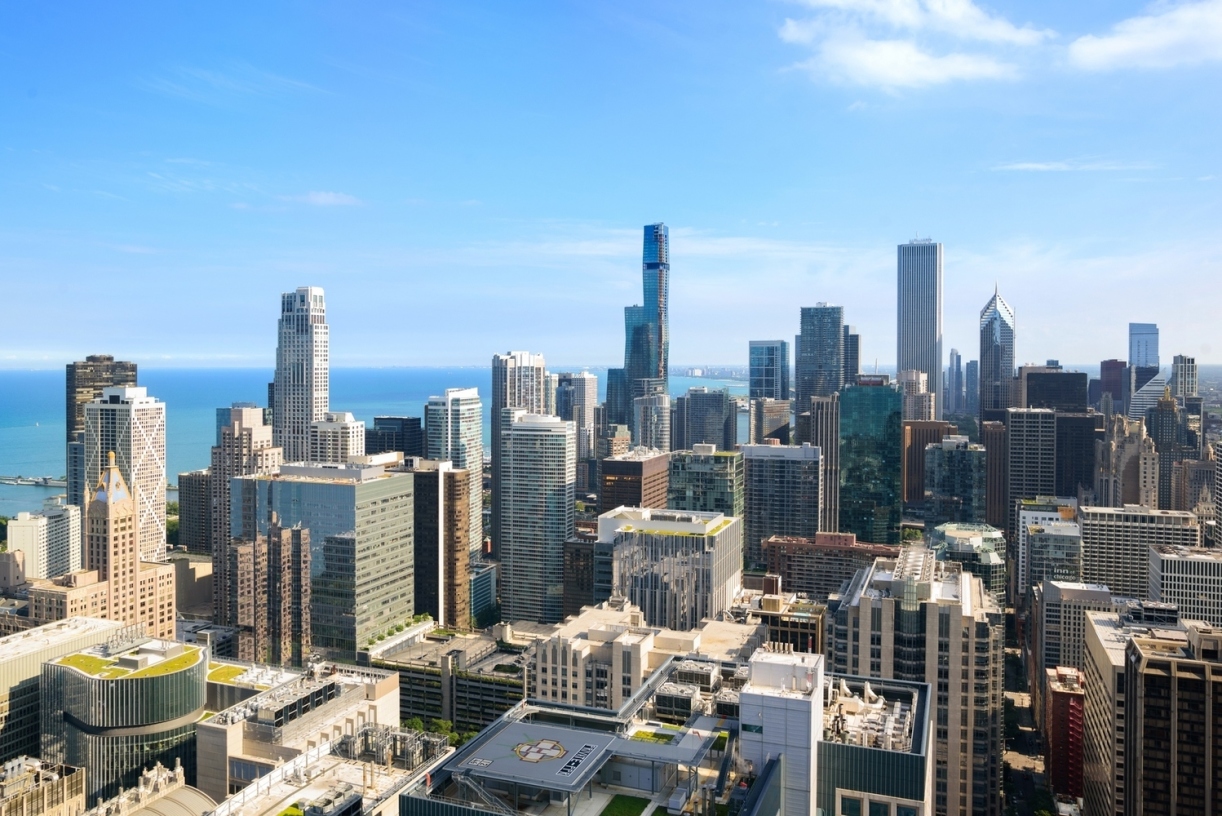 180 E Pearson St, Chicago, IL 60611 - Photo 5 of 8