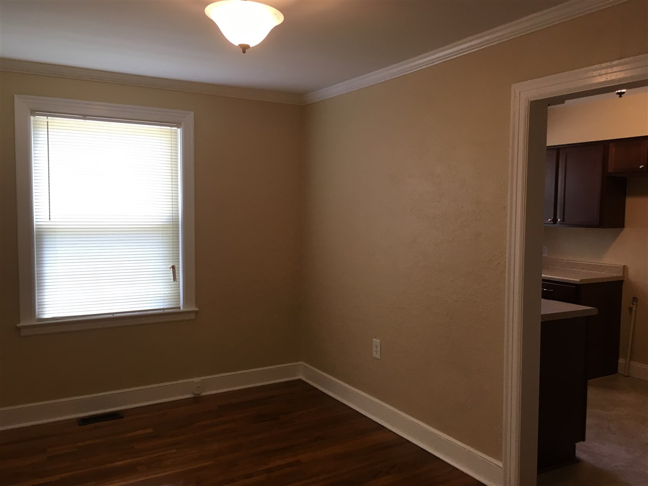 888 Brownlee Road Memphis, TN 38116 - Photo 5 of 25