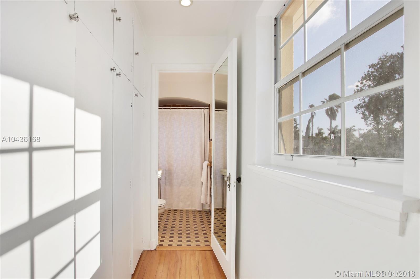 5184 Pine Tree Drive Miami Beach, FL 33140 - Photo 32 of 36