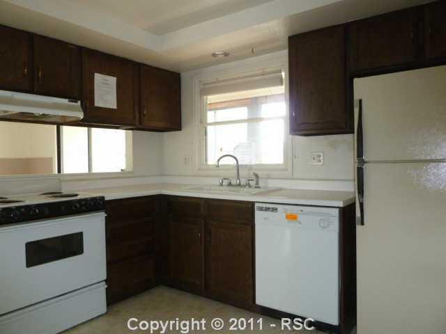347 Raspberry Lane Monument, CO 80132 - Photo 2 of 9