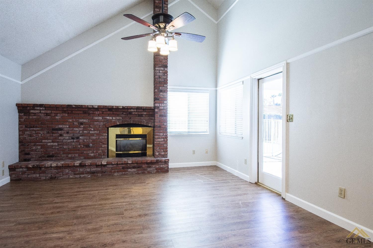 2501 Mountain Oak Road Bakersfield, CA 93311 - Photo 8 of 20