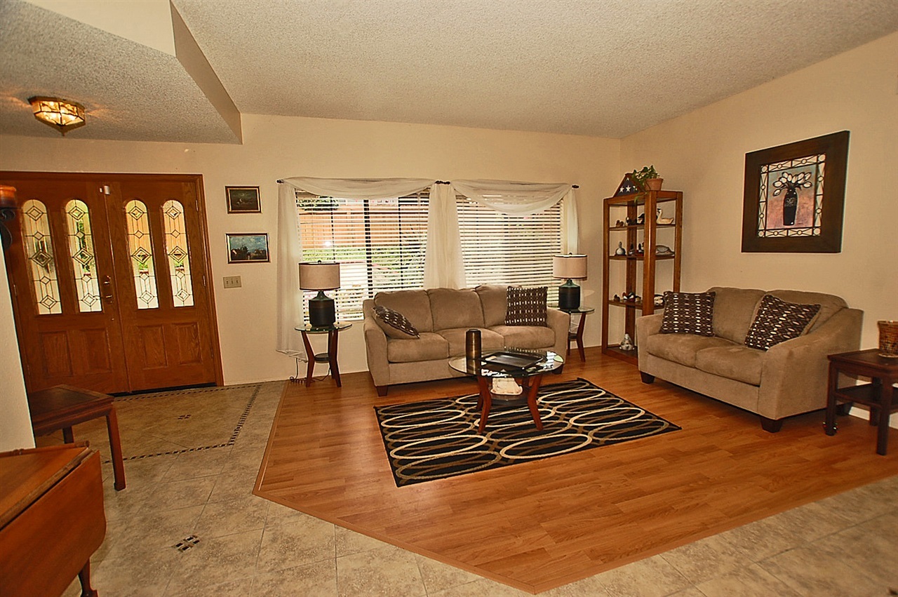 1826 Willowspring Drive North Encinitas, CA 92024 - Photo 12 of 25