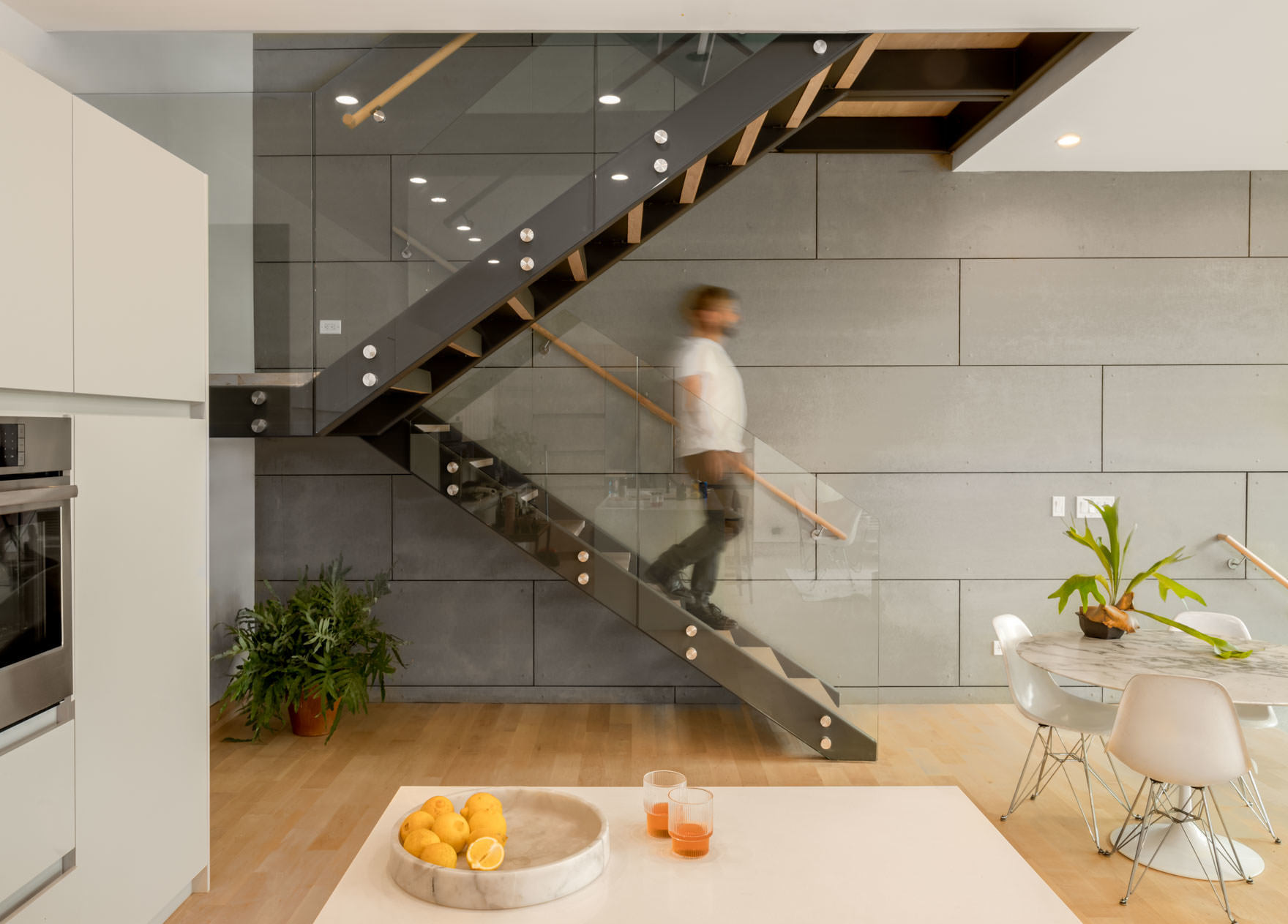 Lyric Avenue Los Angeles, CA 90027 - Photo 4 of 11