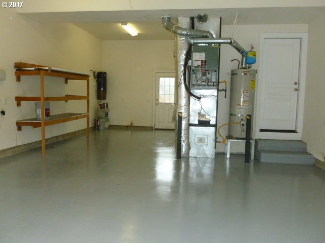 914 Northwest Angel Heights Road Stevenson, WA 98648 - Photo 28 of 29 Gallery Image 28