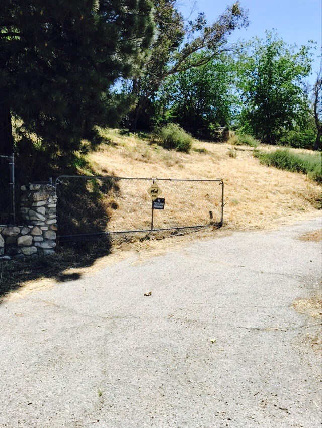 1073 Devore Road San Bernardino, CA 92407 - Photo 37 of 49