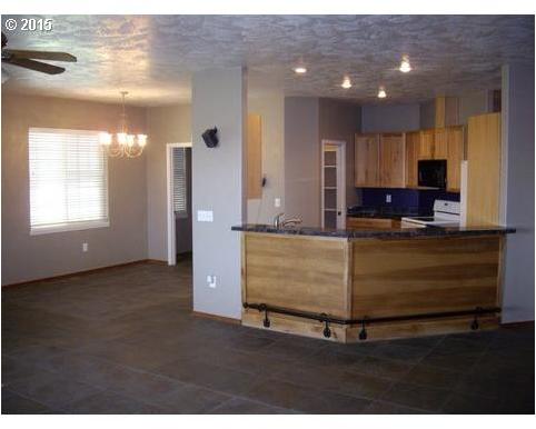 73844 Yoakum Road Echo, OR 97826 - Photo 2 of 16