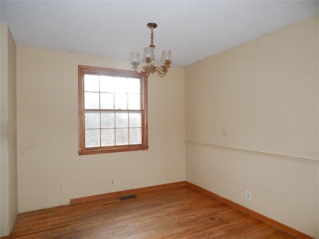 254 Bell Road Nashville, TN 37217 - Photo 5 of 18 Dining area