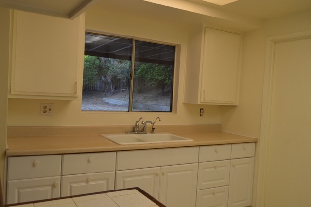 922 Buena Rosa Court Fallbrook, CA 92028 - Photo 6 of 23