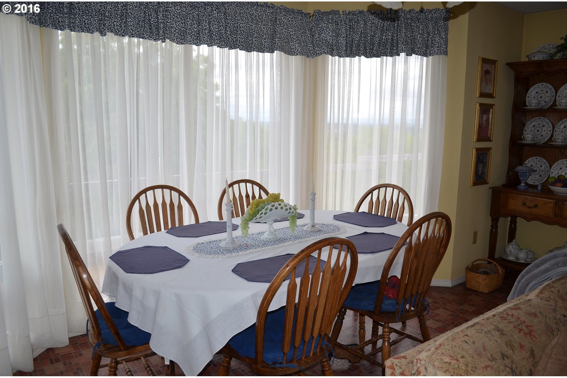 15901 Southwest Campbell Road Hillsboro, OR 97123 - Photo 21 of 32