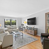 $4,500 | 165 Christopher Street, Unit 6Y | West Village