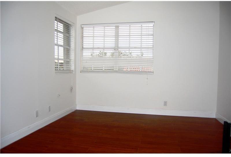 1470 Garden Road Weston, FL 33326 - Photo 7 of 24 Gallery Image 7