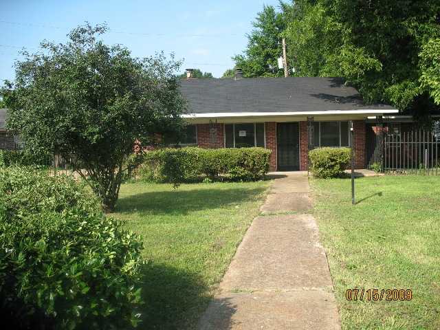 315 West Brooks Road Memphis, TN 38109 - Photo 1 of 5 Gallery Image 1