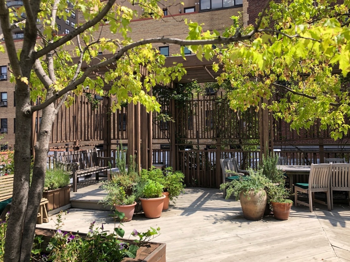 23 Waverly Place, Unit 6M Manhattan, NY 10003 - Photo 11 of 16