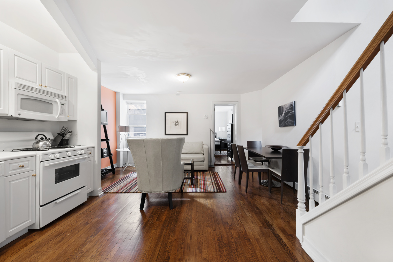 244 East 74th Street, Unit 3R Manhattan, NY 10021 - Photo 3 of 14