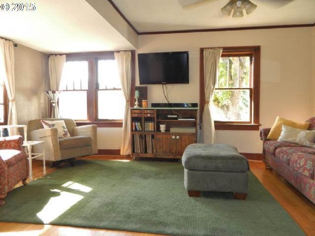 421 Ike Mooney Road Northeast Silverton, OR 97381 - Photo 6 of 16 Gallery Image 6