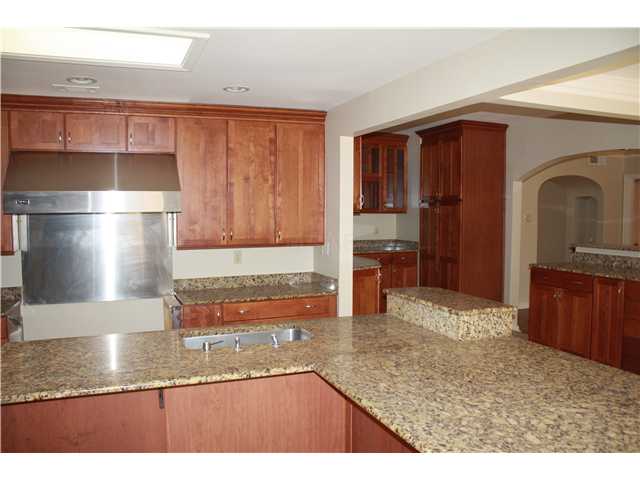 409 Greenfield Road Memphis, TN 38117 - Photo 2 of 7 Gallery Image 2