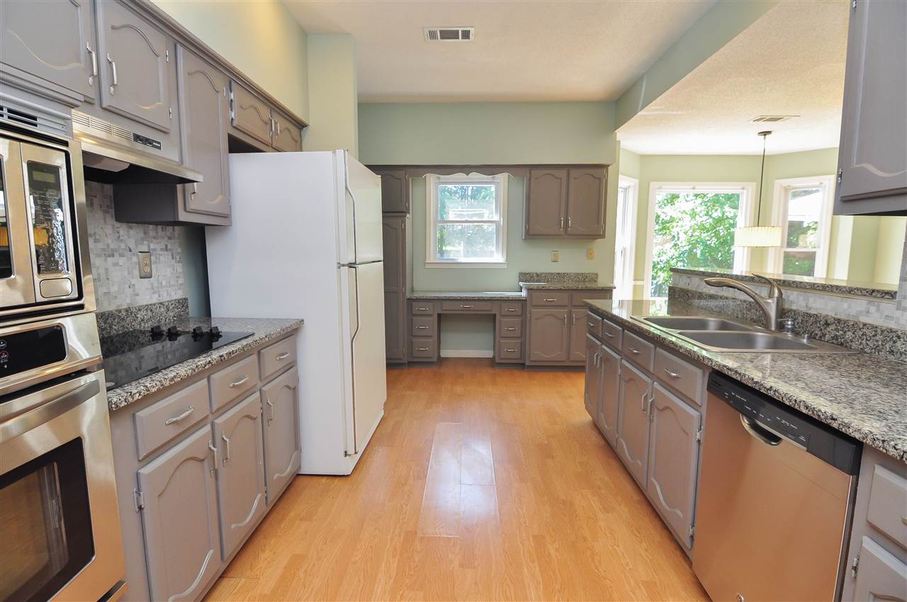 8495 Buckhurst Road Memphis, TN 38016 - Photo 10 of 25 Gallery Image 10