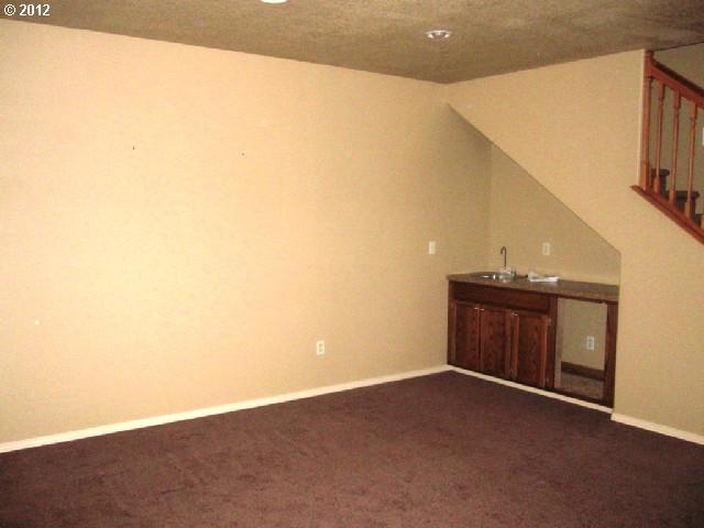 234 Beasley Road Kelso, WA 98626 - Photo 5 of 15 Gallery Image 5