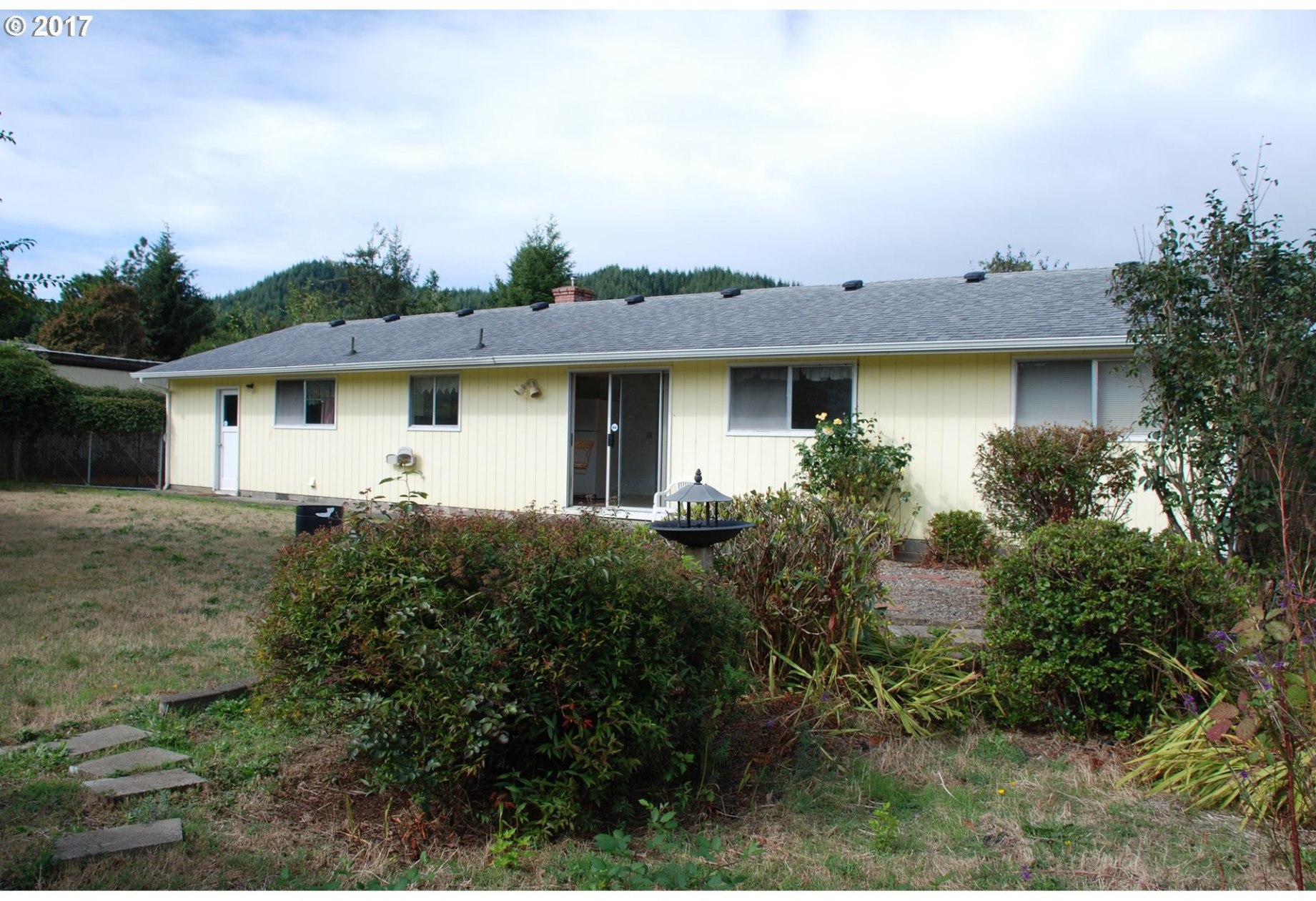 601 Evergreen Loop Reedsport, OR 97467 - Photo 19 of 26 Gallery Image 19