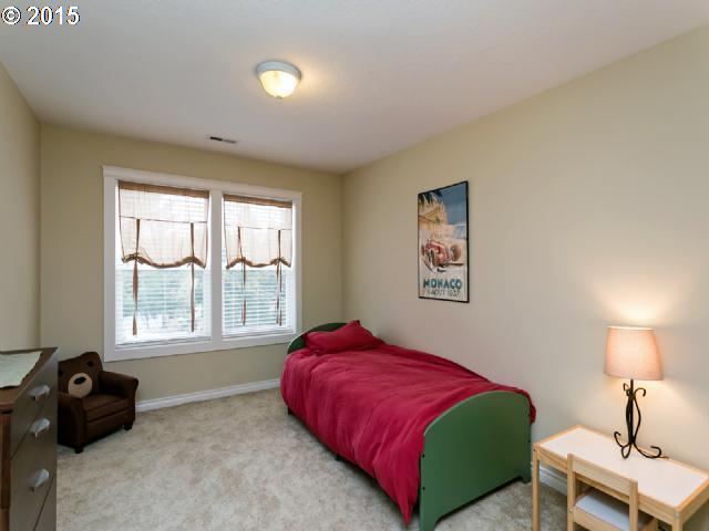 1255 Southwest Taylors Ferry Road Portland, OR 97219 - Photo 12 of 16 Gallery Image 12