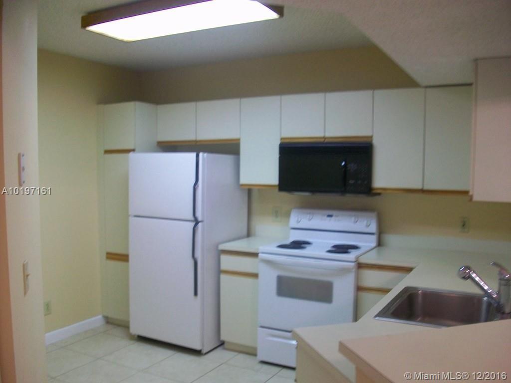 8701 Wiles Road, Unit 305 Coral Springs, FL 33067 - Photo 4 of 7