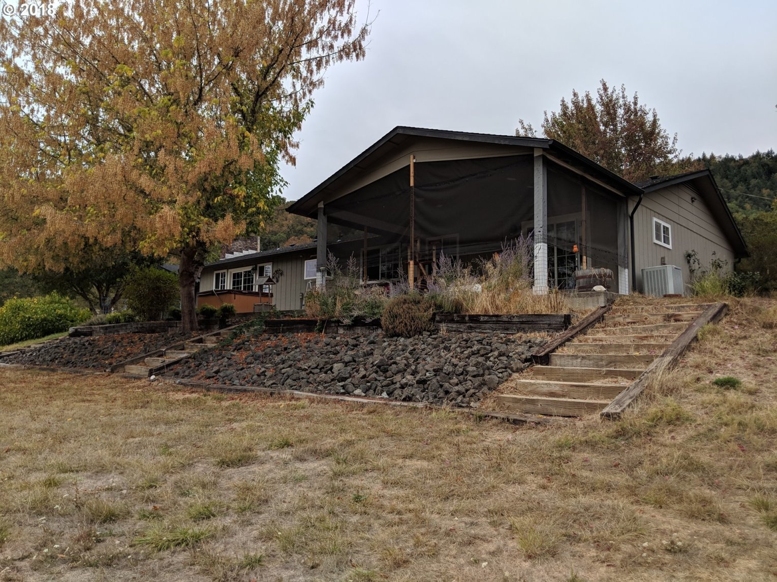 4331 Happy Valley Road Roseburg, OR 97471 - Photo 4 of 10 Gallery Image 4