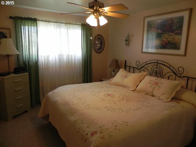 1910 Sallal Road Woodburn, OR 97071 - Photo 12 of 15 Gallery Image 12