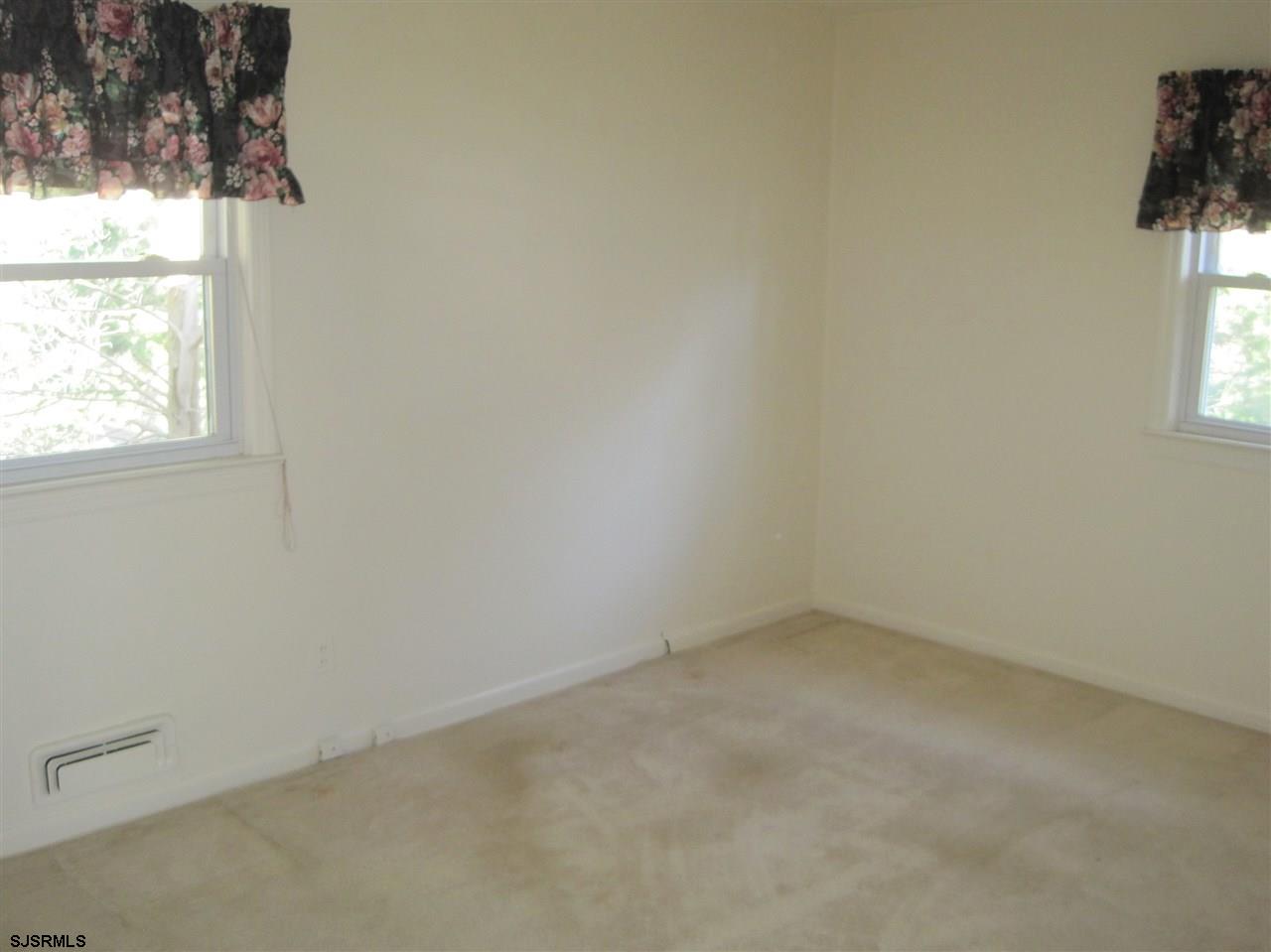 6 Osborne Road Somers Point, NJ 08244 - Photo 20 of 24 Gallery Image 20