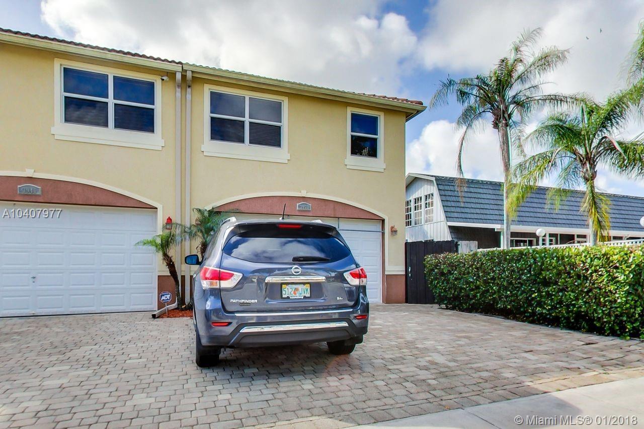 3950 Simms Street, Unit 3950 Hollywood, FL 33021 - Photo 3 of 31