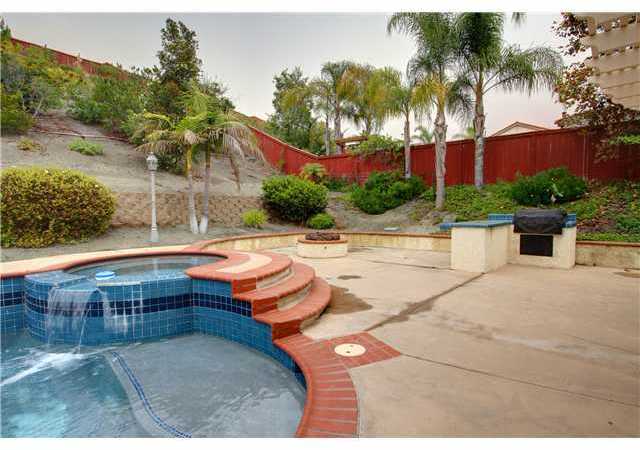 1471 Serene Road Oceanside, CA 92057 - Photo 18 of 21 Gallery Image 18