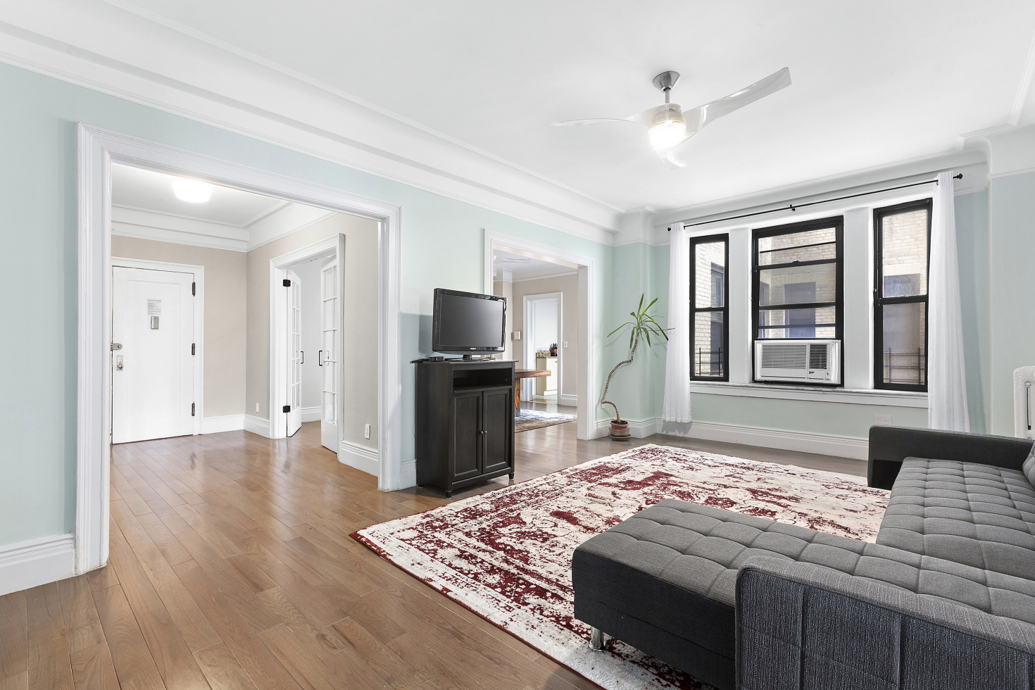 409 Edgecombe Avenue, Unit 9B Manhattan, NY 10032 - Photo 3 of 7