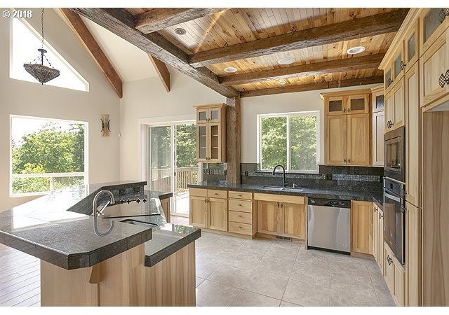 31370 Cater Road Warren, OR 97053 - Photo 5 of 32 Gallery Image 5