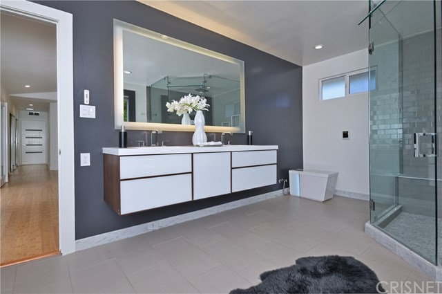 4406 Coronet Drive Encino, CA 91316 - Photo 20 of 44