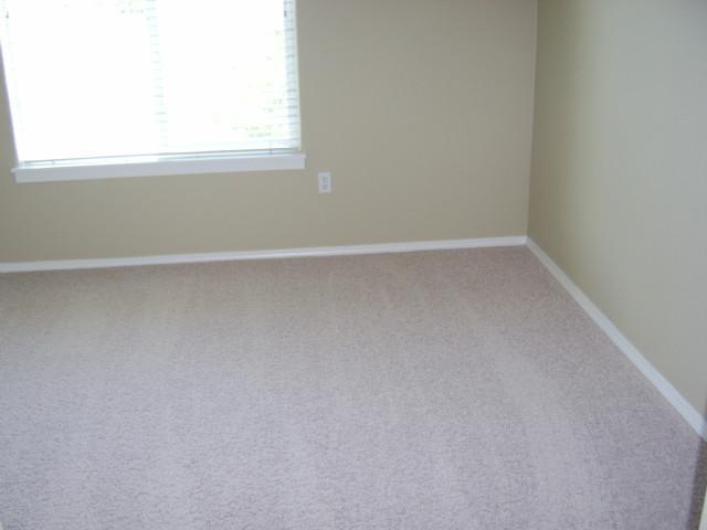 22060 Southwest Grahams Ferry Road, Unit B Tualatin, OR 97062 - Photo 5 of 13 Gallery Image 5