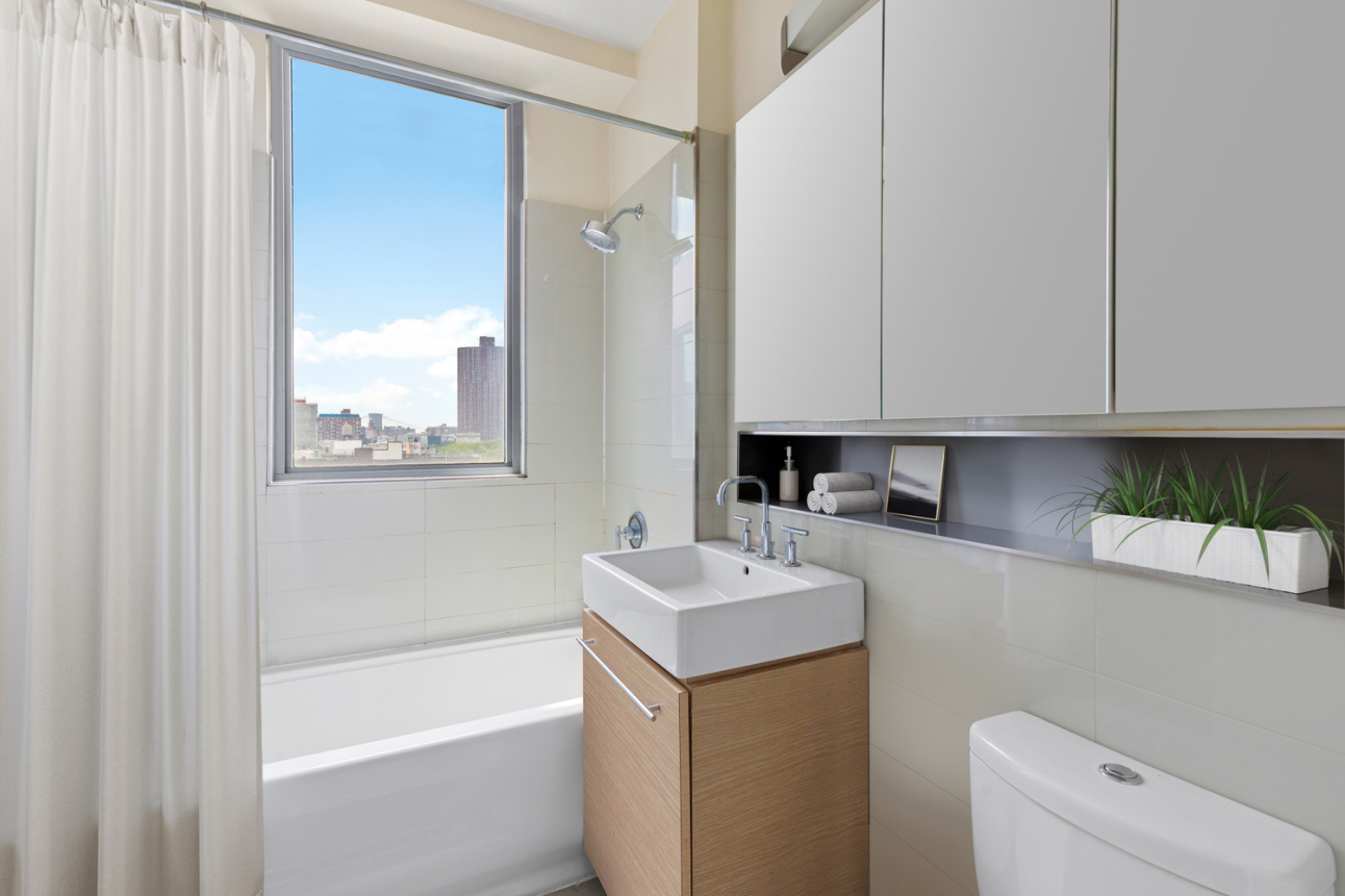 38 Delancey Street, Unit 8C Manhattan, NY 10002 - Photo 4 of 6